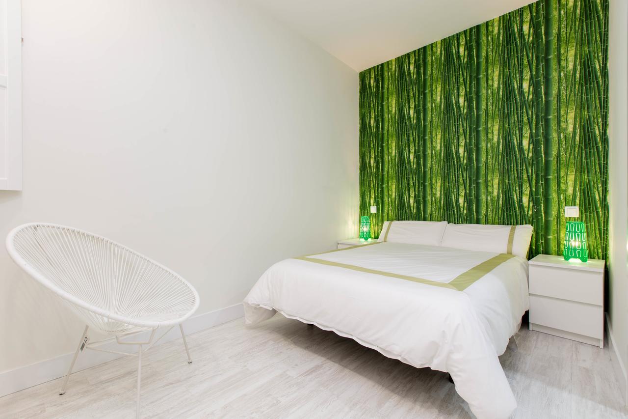 Bookinmadrid Com - Cascorro Sq 18 Pax Lägenhet Exteriör bild